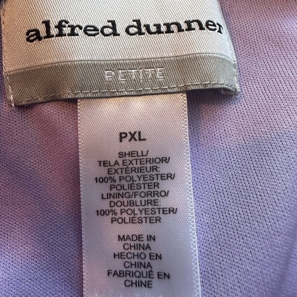 Alfred Dunner Fully Lined Lace Top with Removable Necklace - Picture 5 of 5